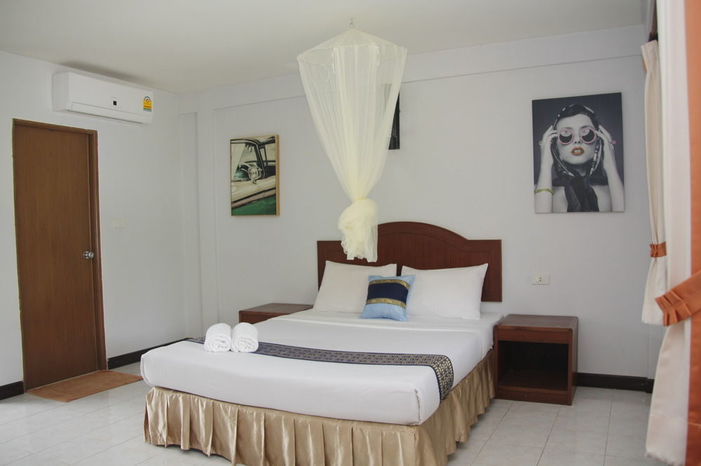 Forum House Hotel Krabi town Exterior foto