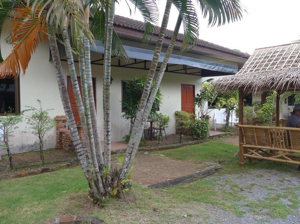 Forum House Hotel Krabi town Exterior foto