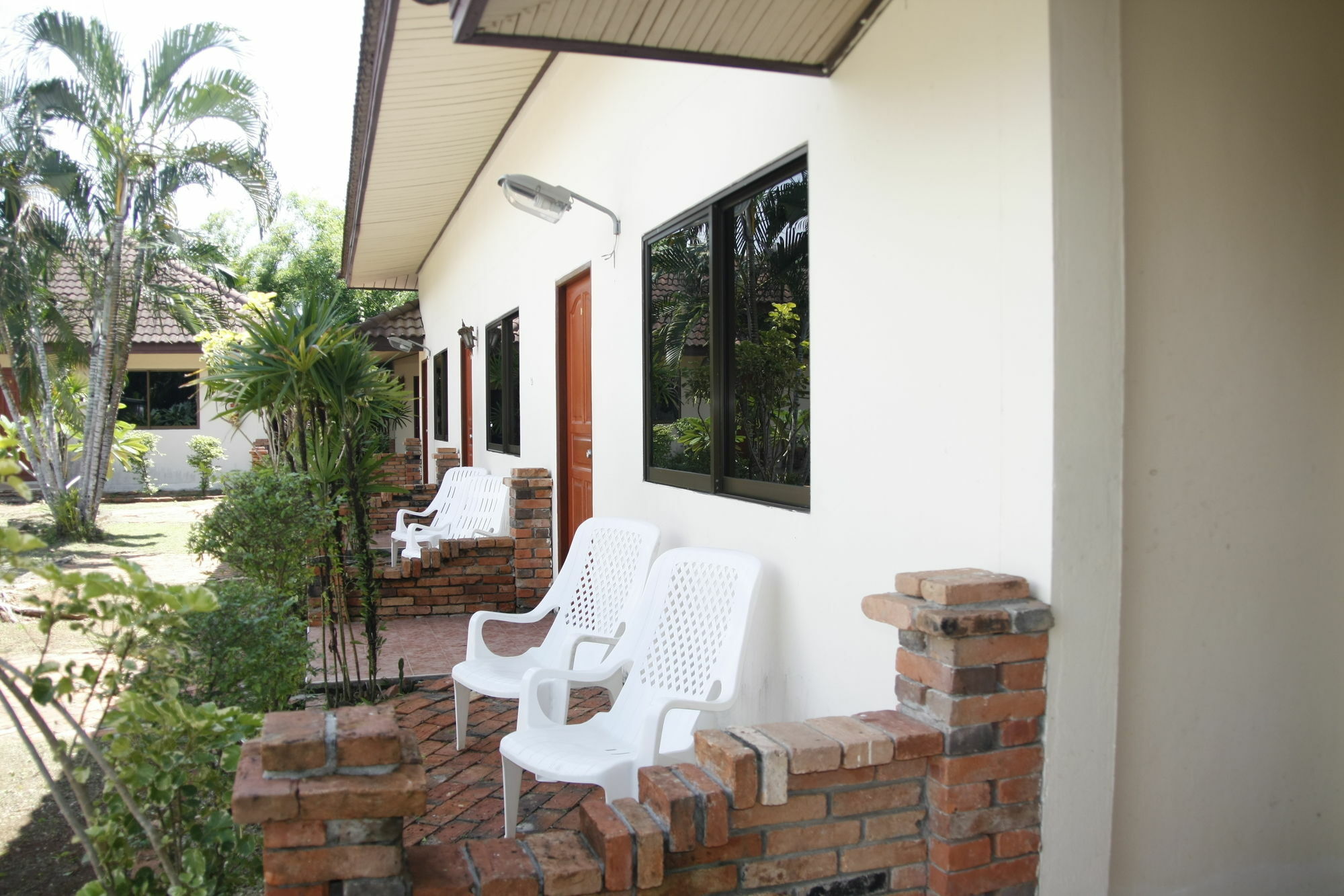 Forum House Hotel Krabi town Exterior foto
